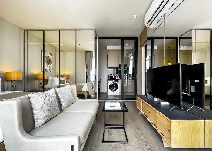 Walk To Bts L Fully Furnish L Pool And Suana