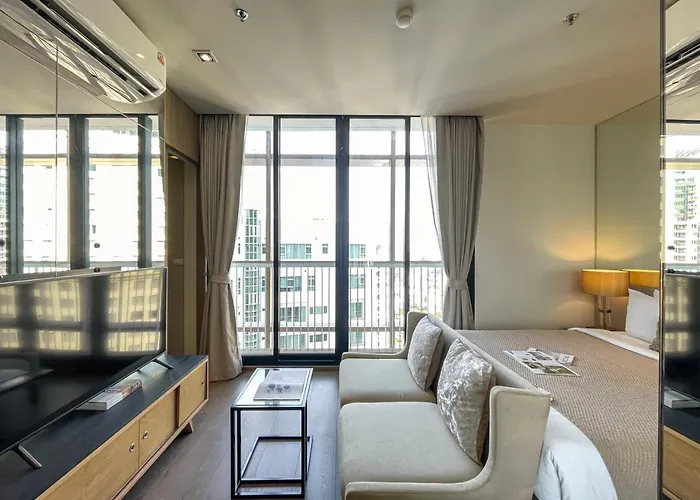 Walk To Bts L Fully Furnish L Pool And Suana